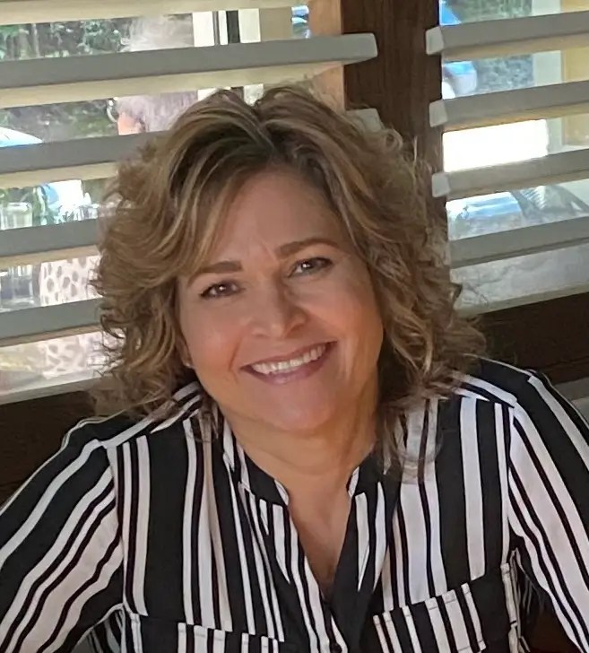 Shannon Campagna Custom Picture Framing