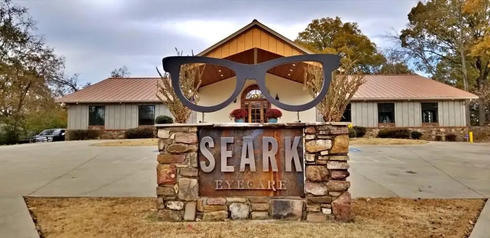 MontDrew Chamber Of Commerce Hold Grand Opening & Ribbon Cutting For