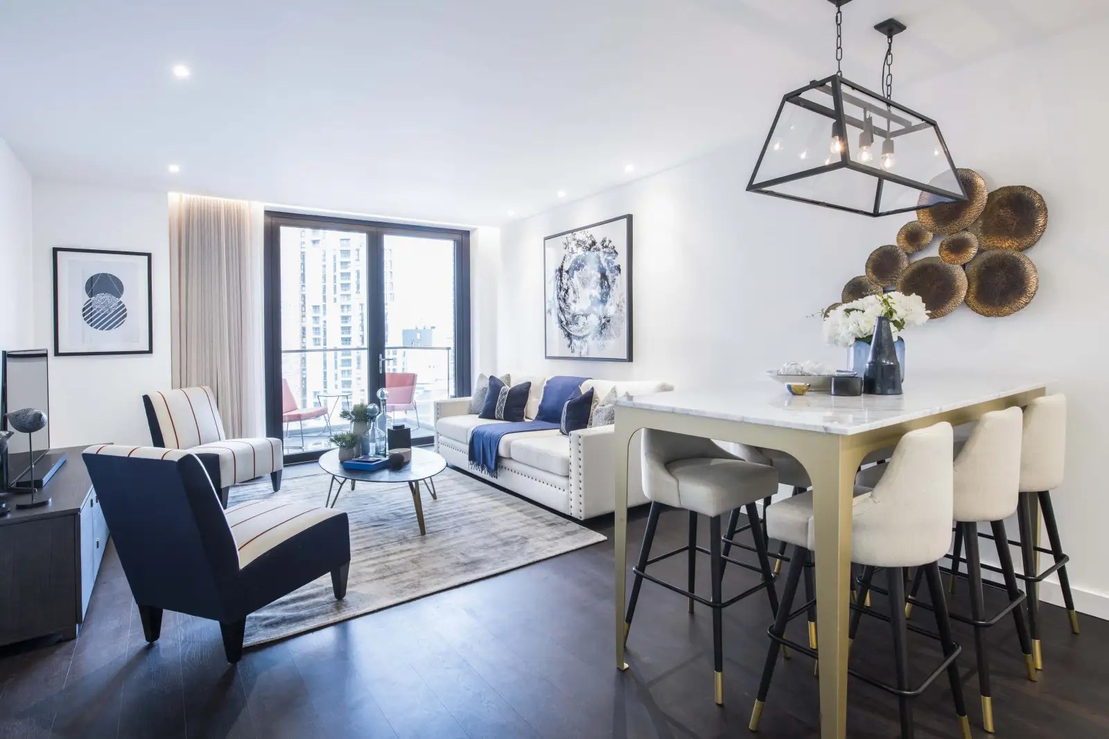 Nine Elms threebedroom flat to let