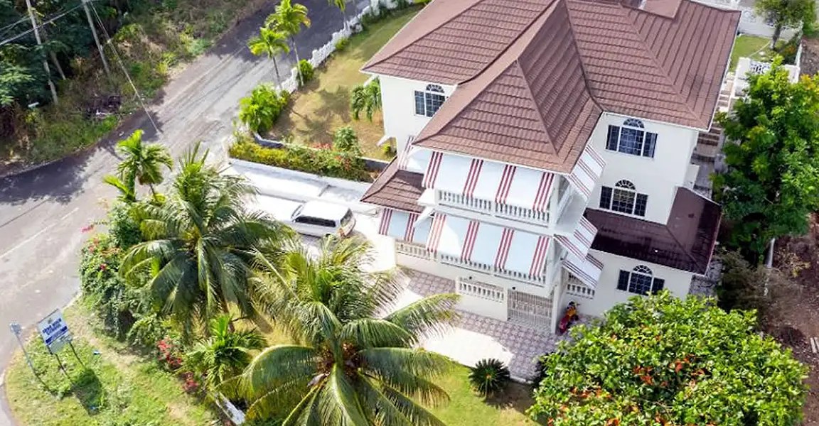 7 Bedroom Property for Sale, Tower Isle, St Mary, Jamaica 7th Heaven