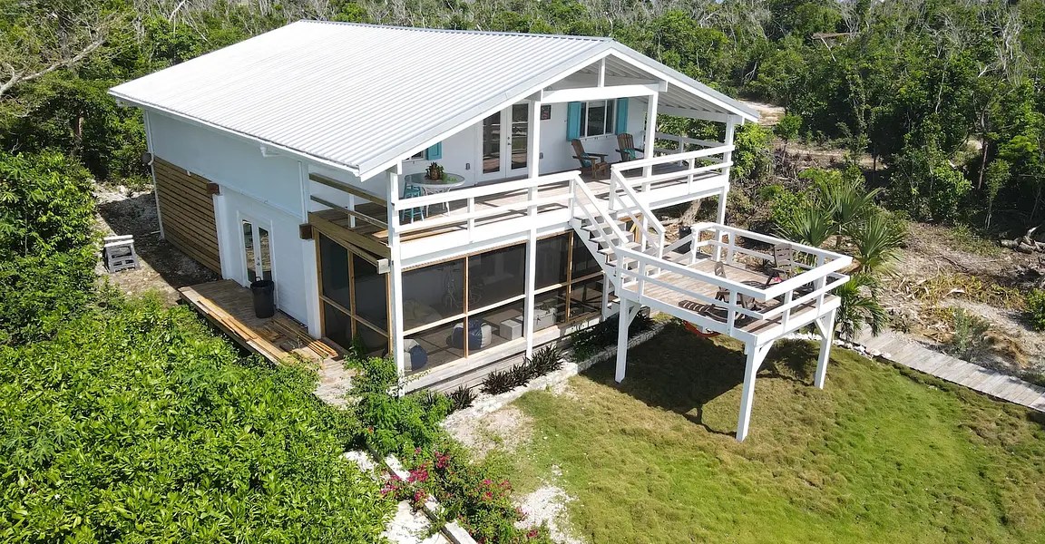3 Bedroom Beachfront Home for Sale, Lubbers Quarters, Abaco, Bahamas