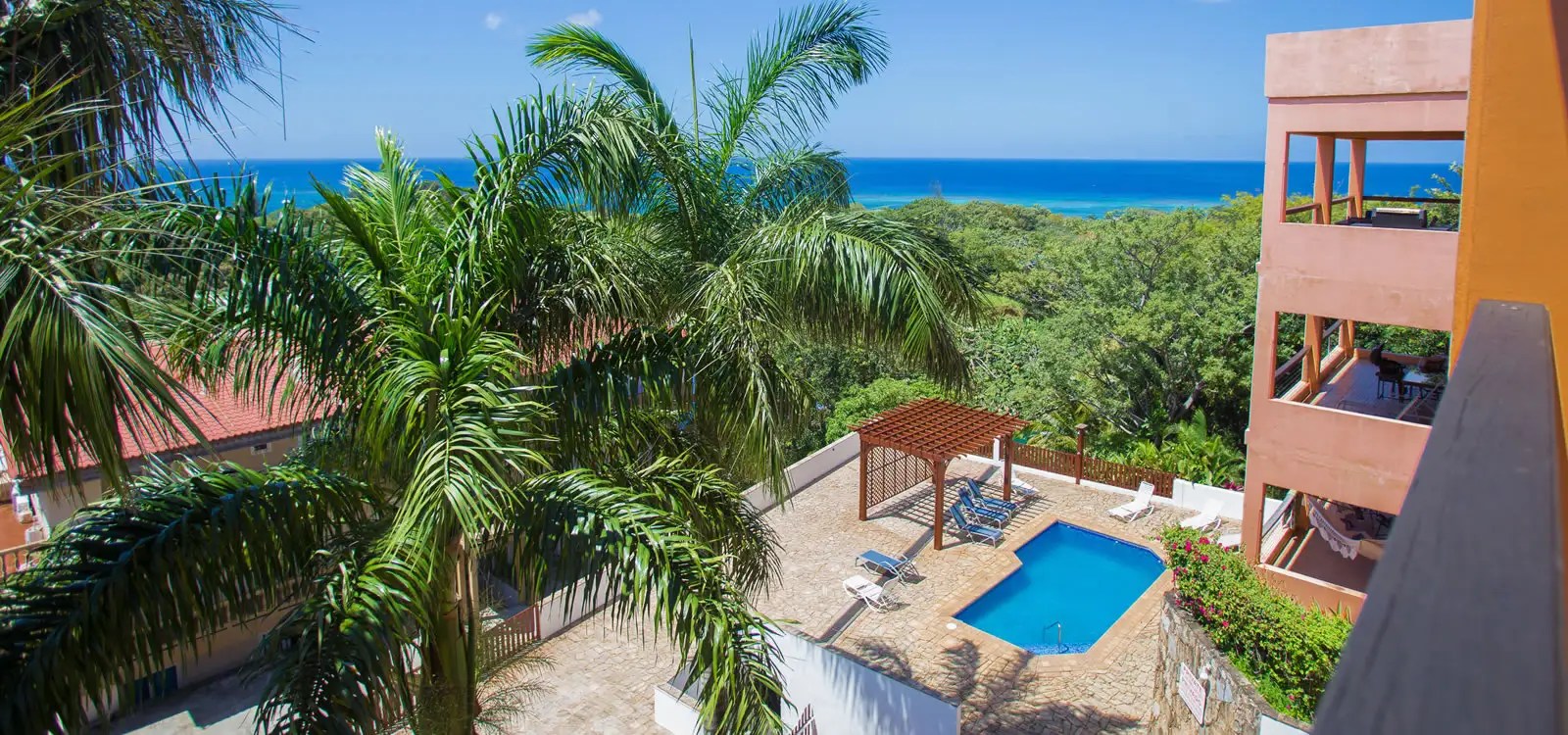 2 Bedroom Condos for Sale, West End, Roatan 7th Heaven Properties