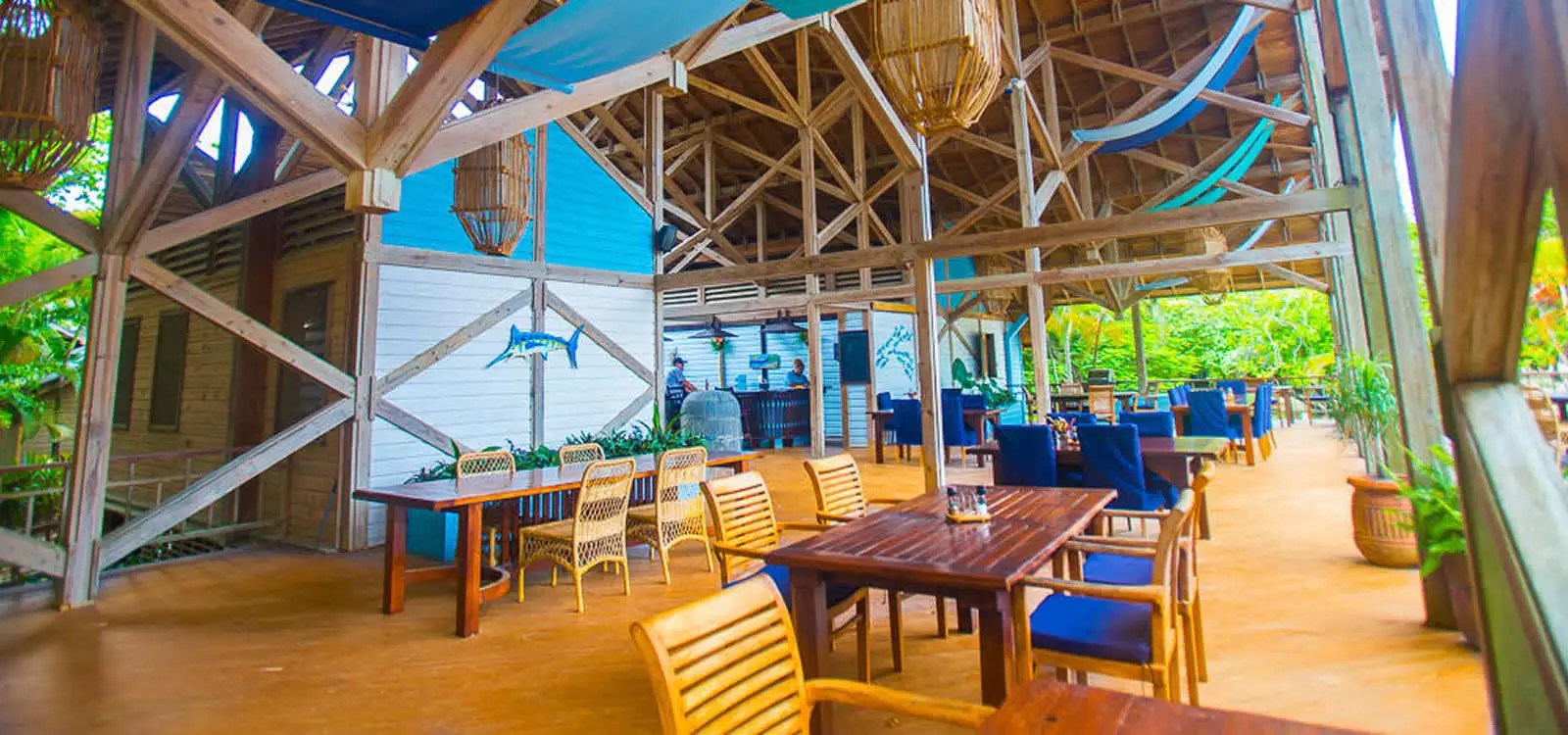 0.6 Acre Lot of Land for Sale, Palmetto Bay, Roatan 7th Heaven Properties