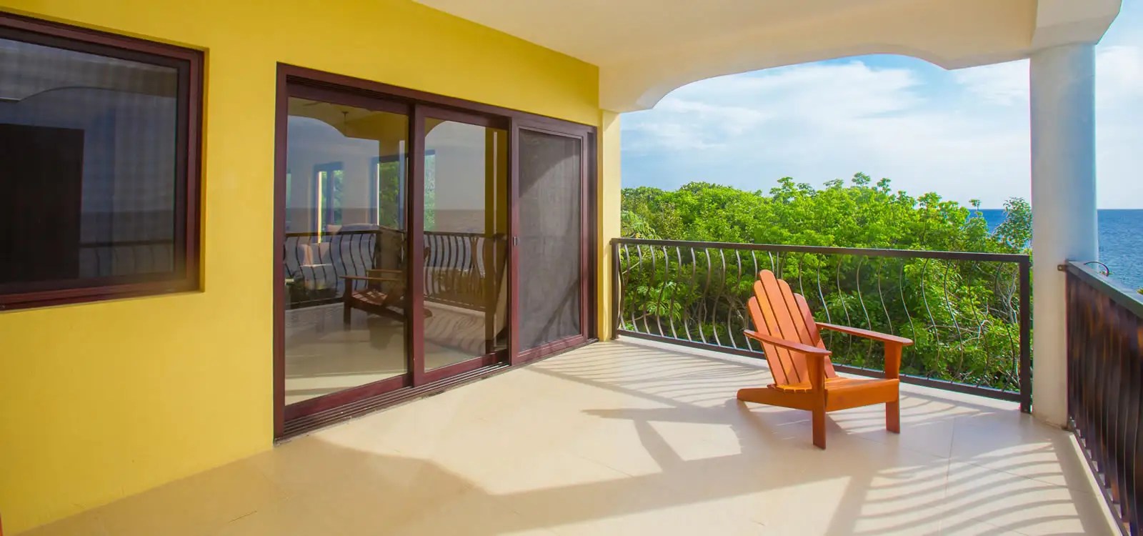 2 Bedroom Condo for Sale, West End, Roatan 7th Heaven Properties