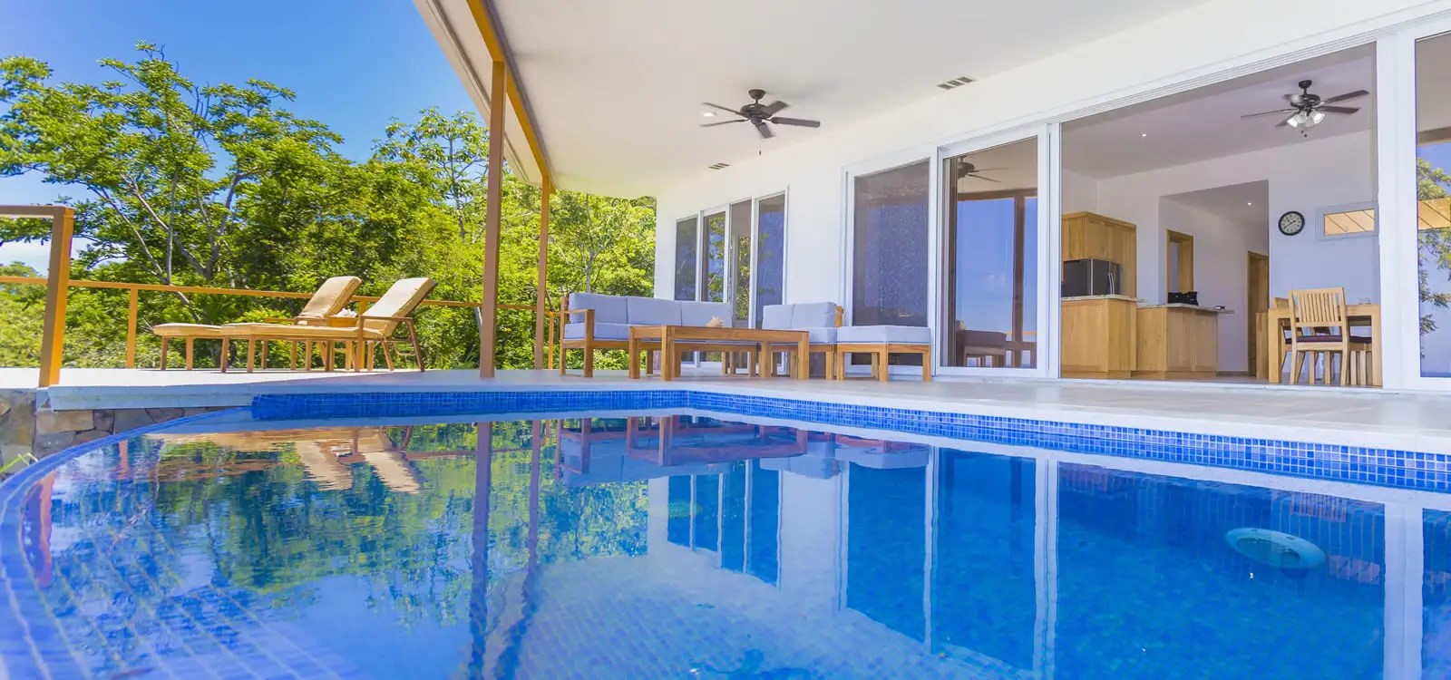 2 Bedroom Home for Sale, Big Bight, Roatan 7th Heaven Properties