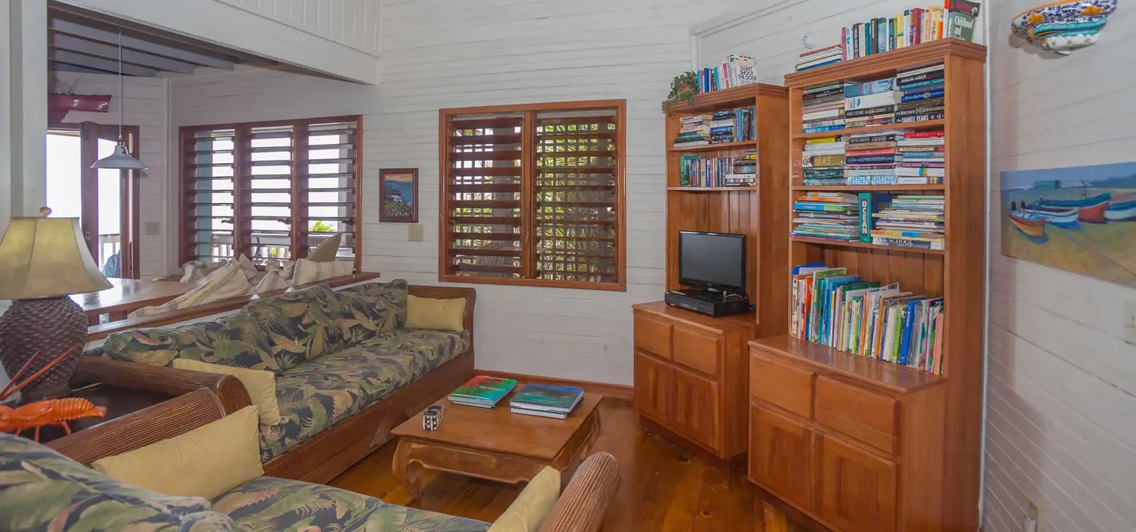 3 Bedroom Oceanfront Home for Sale, Turtle Crossing, Roatan 7th