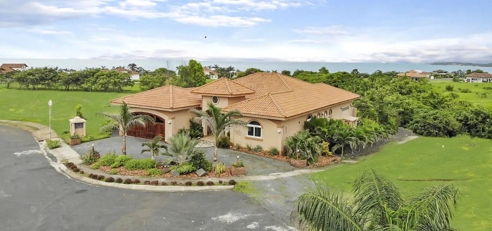 3 Bedroom Home for Sale, Costa Pedasi, Pedasi, Panama 7th Heaven