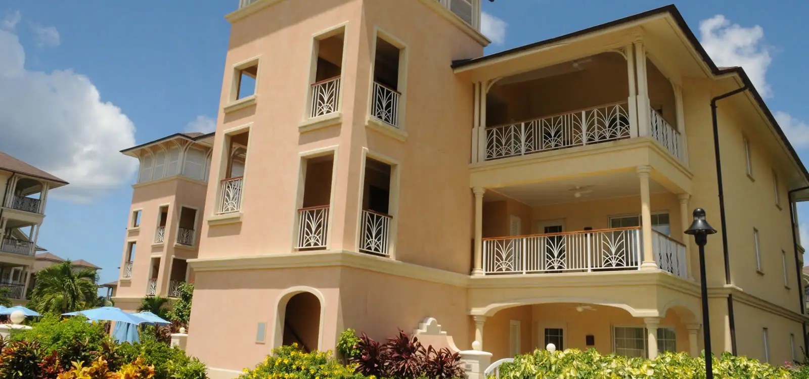 2 Bedroom Waterfront Condo for Sale, The Landings, St Lucia 7th