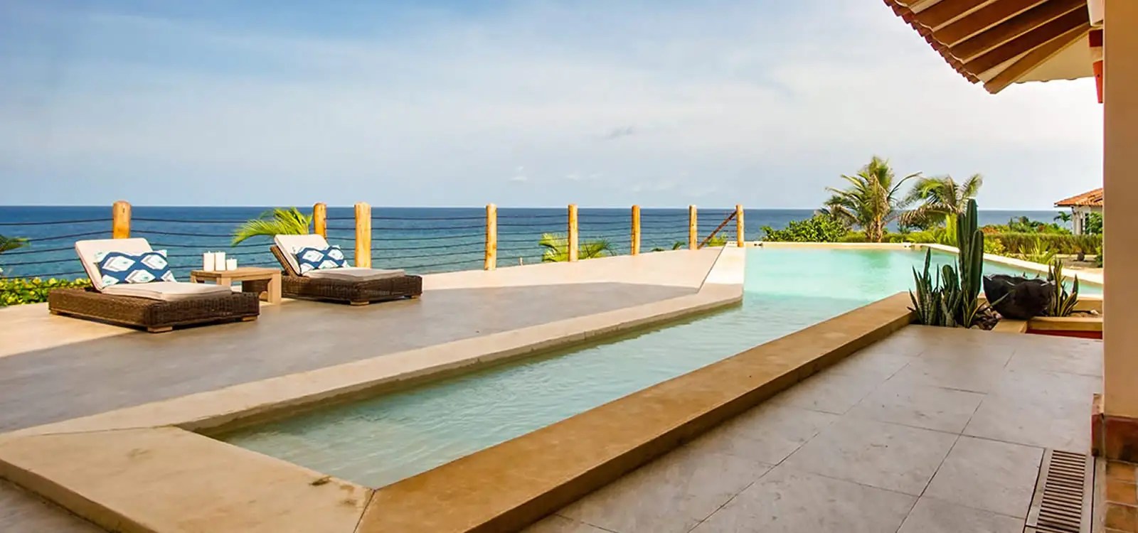8 Bedroom Luxury Oceanfront Home for Sale, Costa Pedasi, Pedasi, Panama