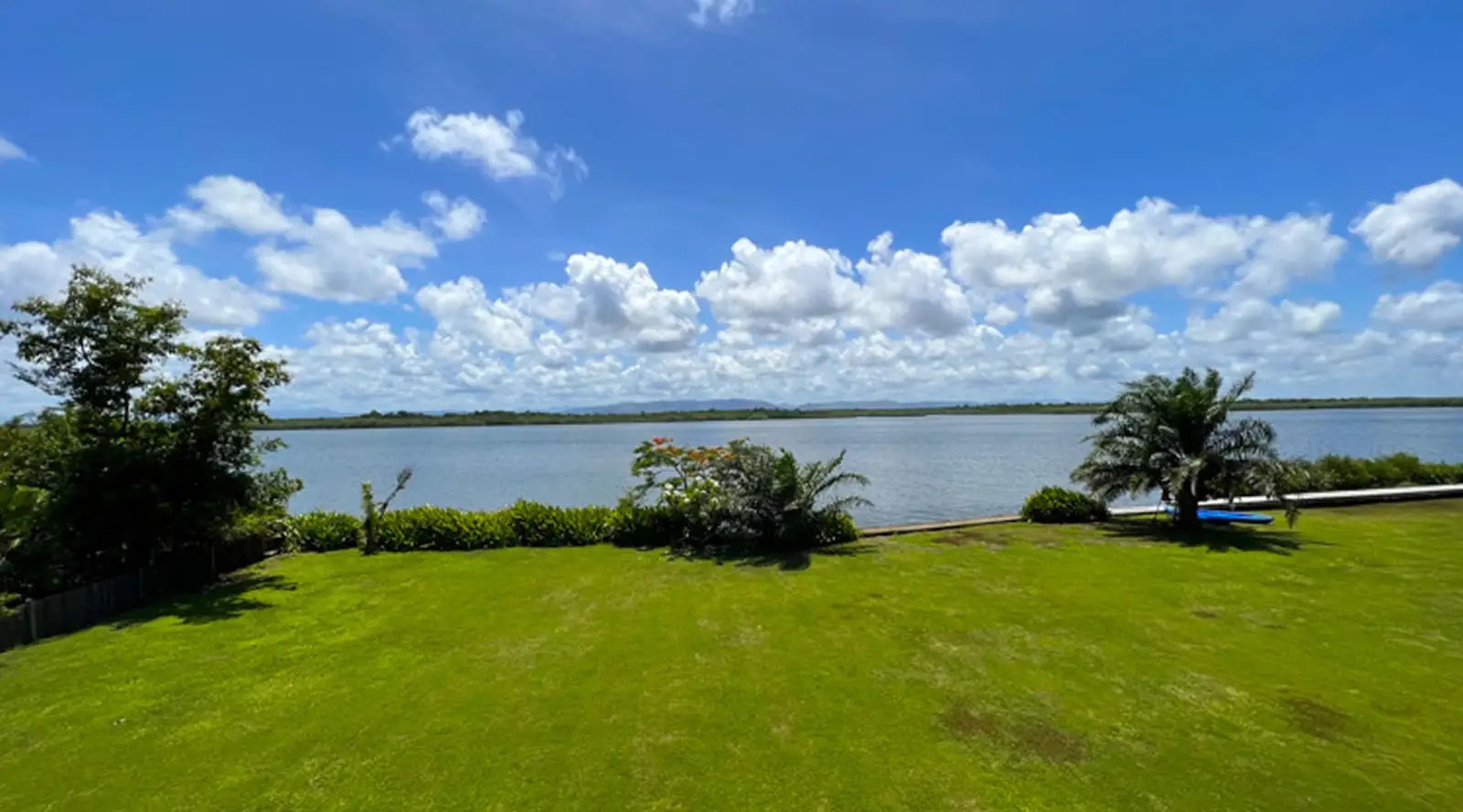 2 Bedroom Lagoon Condo for Sale, Umaya Resort, Placencia, Belize 7th