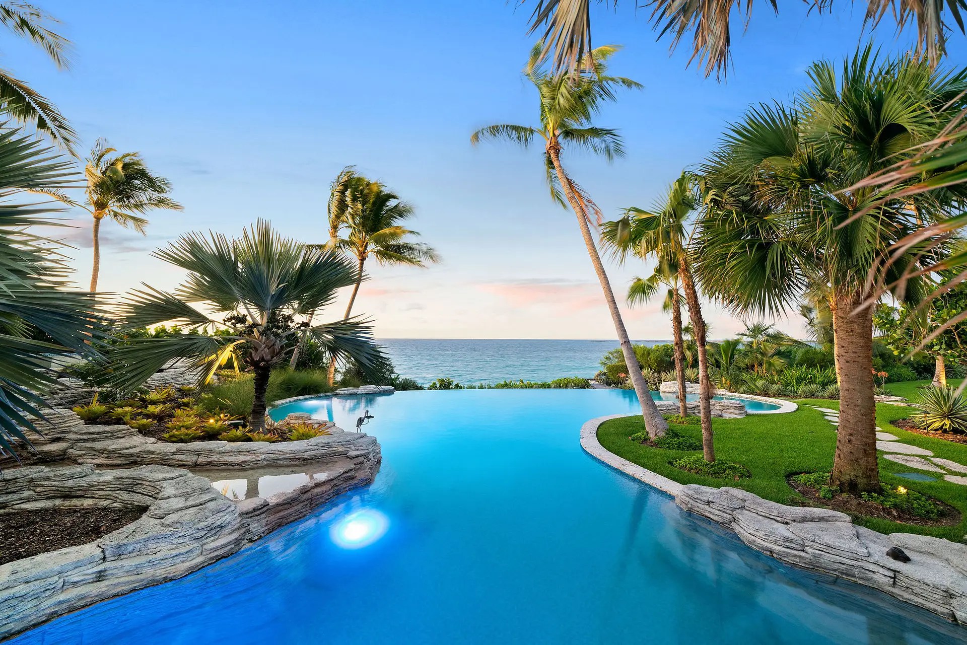 10 Bedroom Luxury Beachfront Home for Sale, Ocean Club Estates