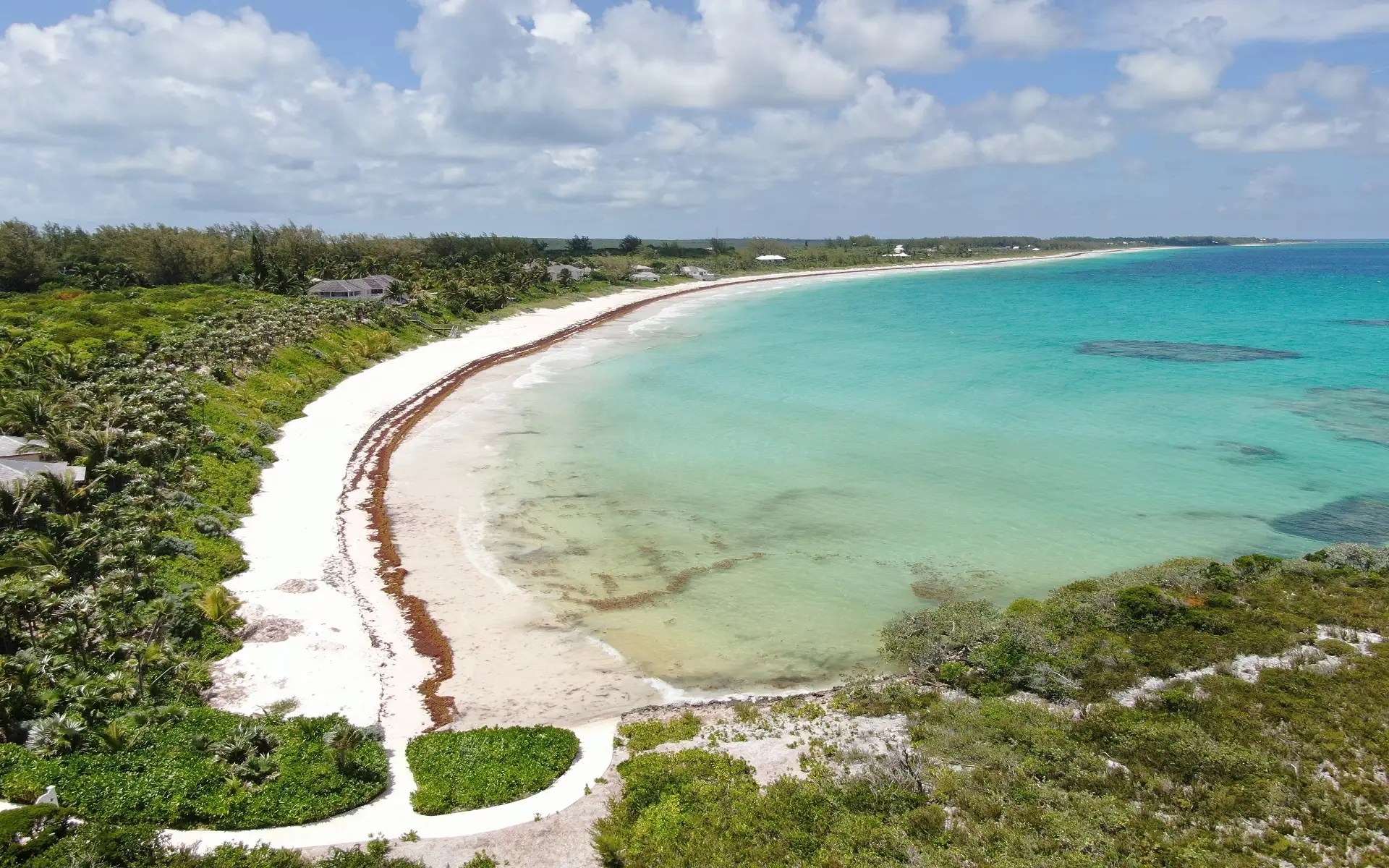 3 Bedroom Beachfront Home for Sale, Windermere Island, Eleuthera