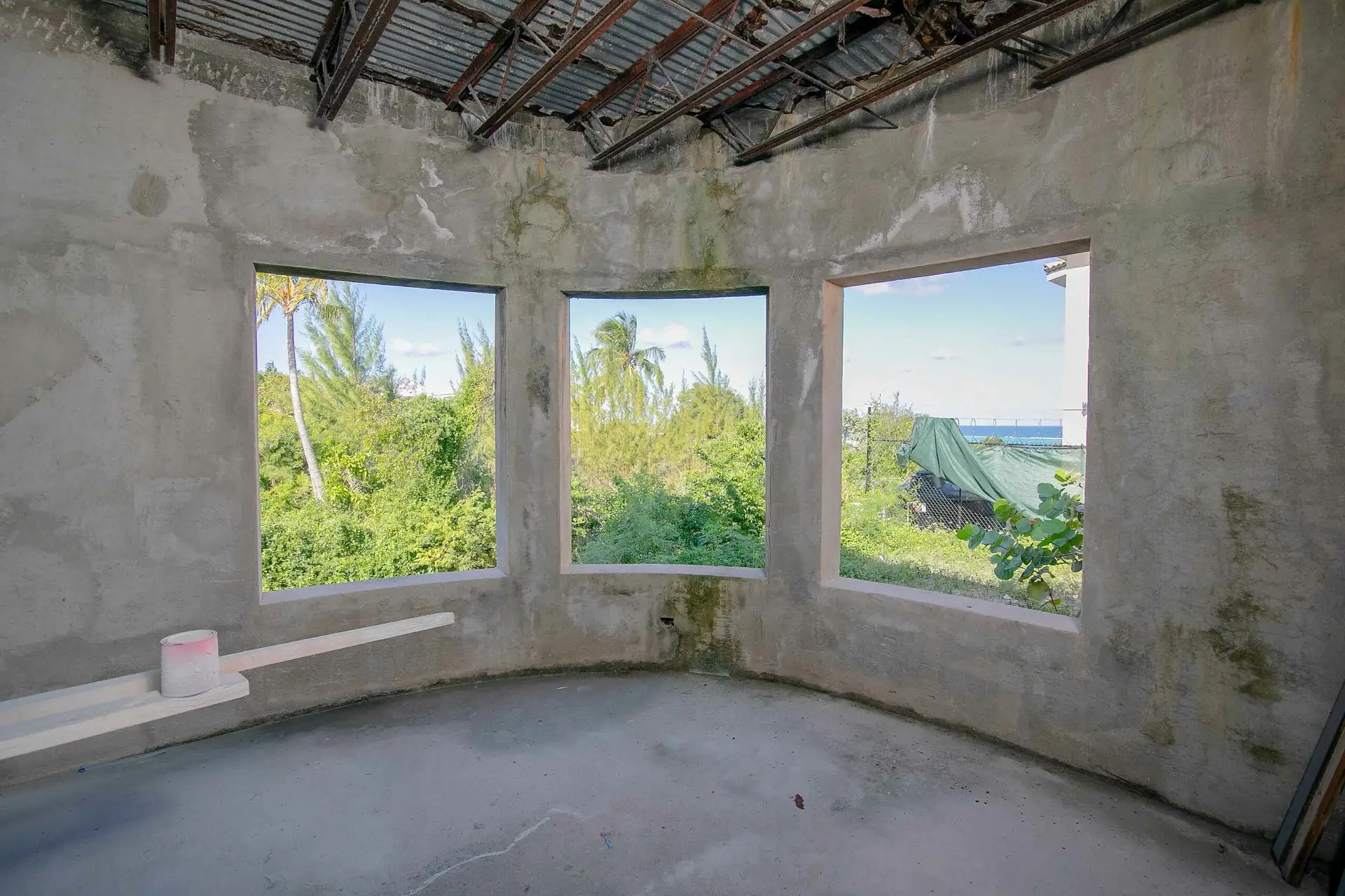 3 Bedroom OceanView Townhouse for Sale, Whispering Winds, West Bay