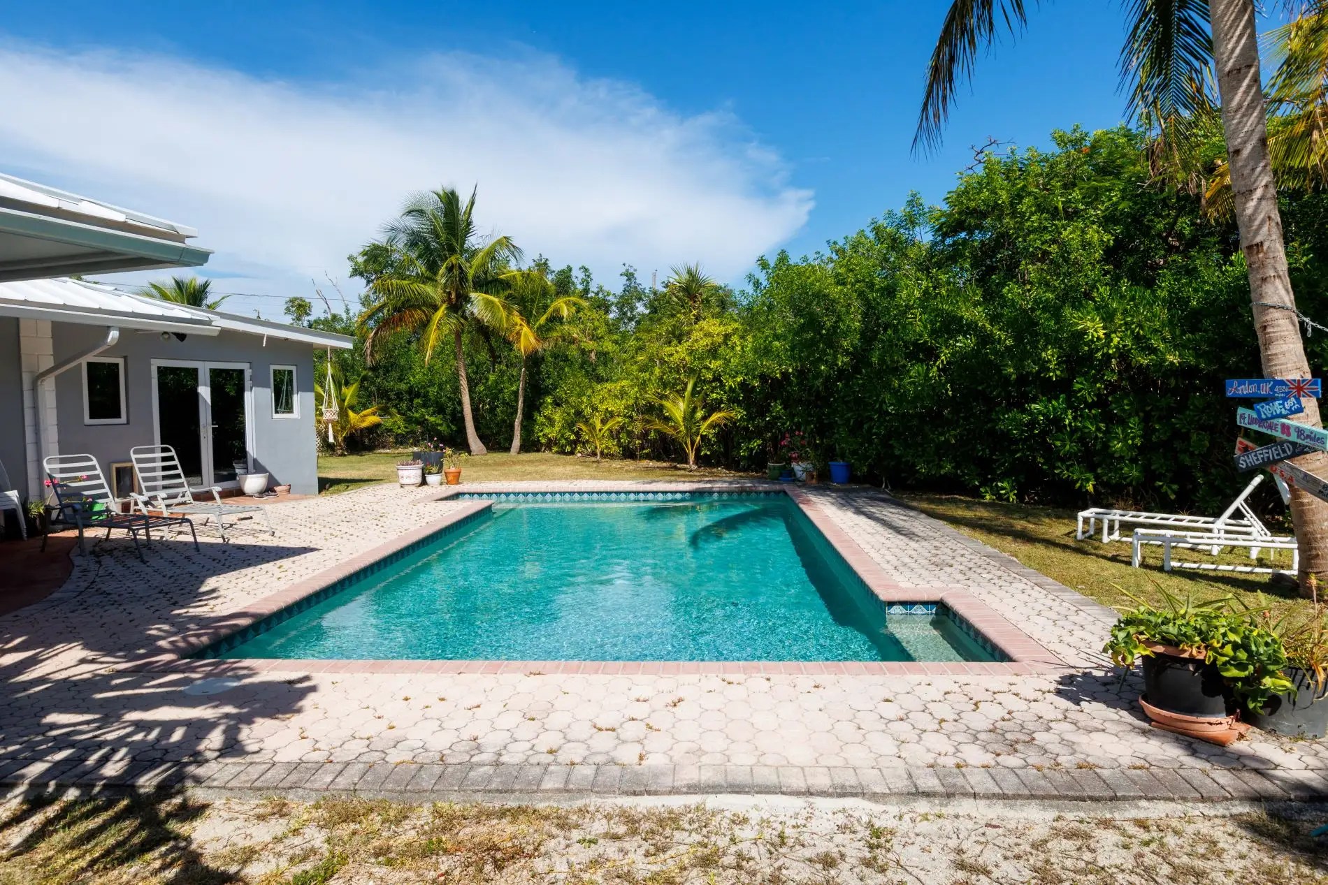 6 Bedroom House for Sale, Greening Glade, Grand Bahama, Bahamas 7th