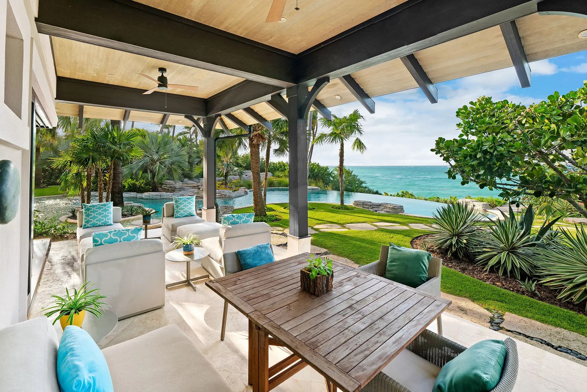 10 Bedroom Luxury Beachfront Home for Sale, Ocean Club Estates