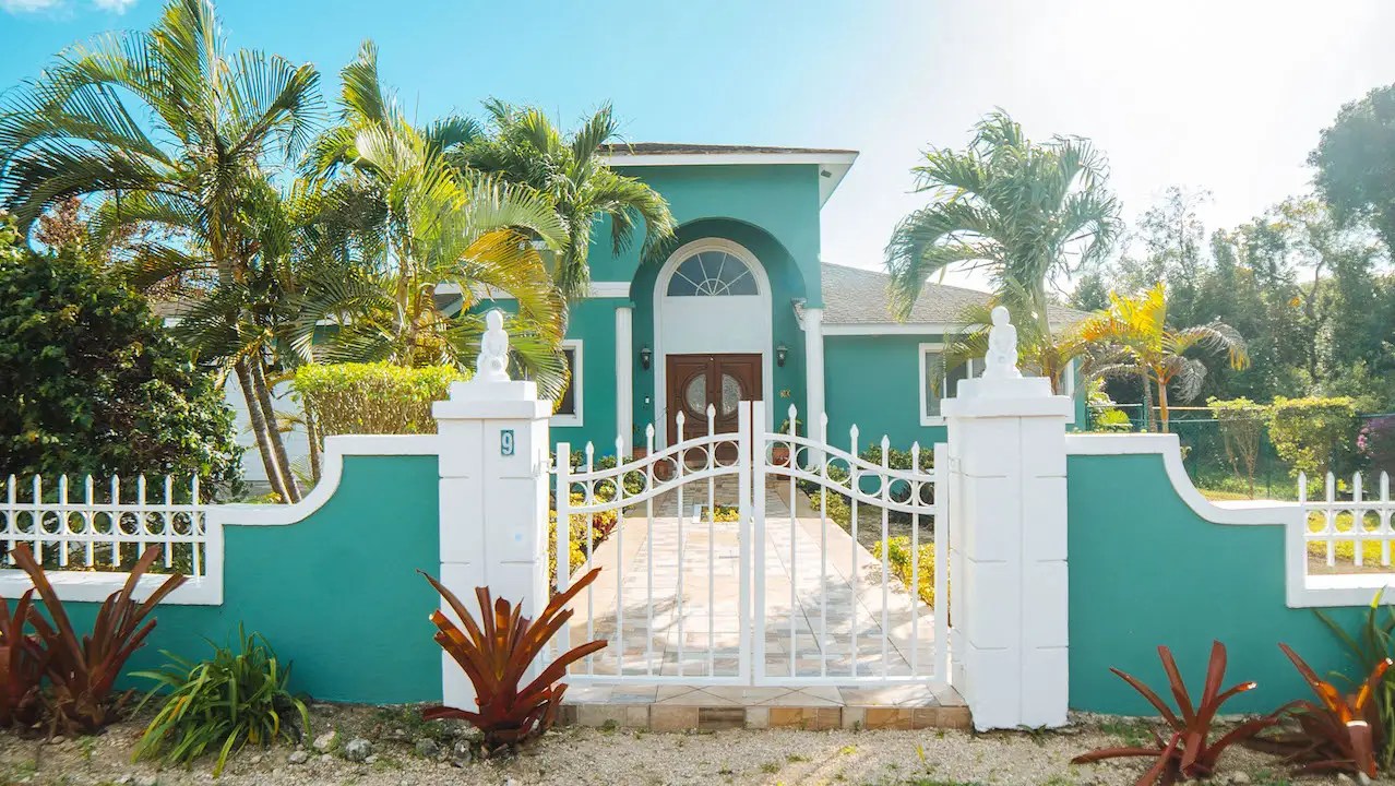 3 Bedroom House for Sale, Lake Cunningham Estates, New Providence