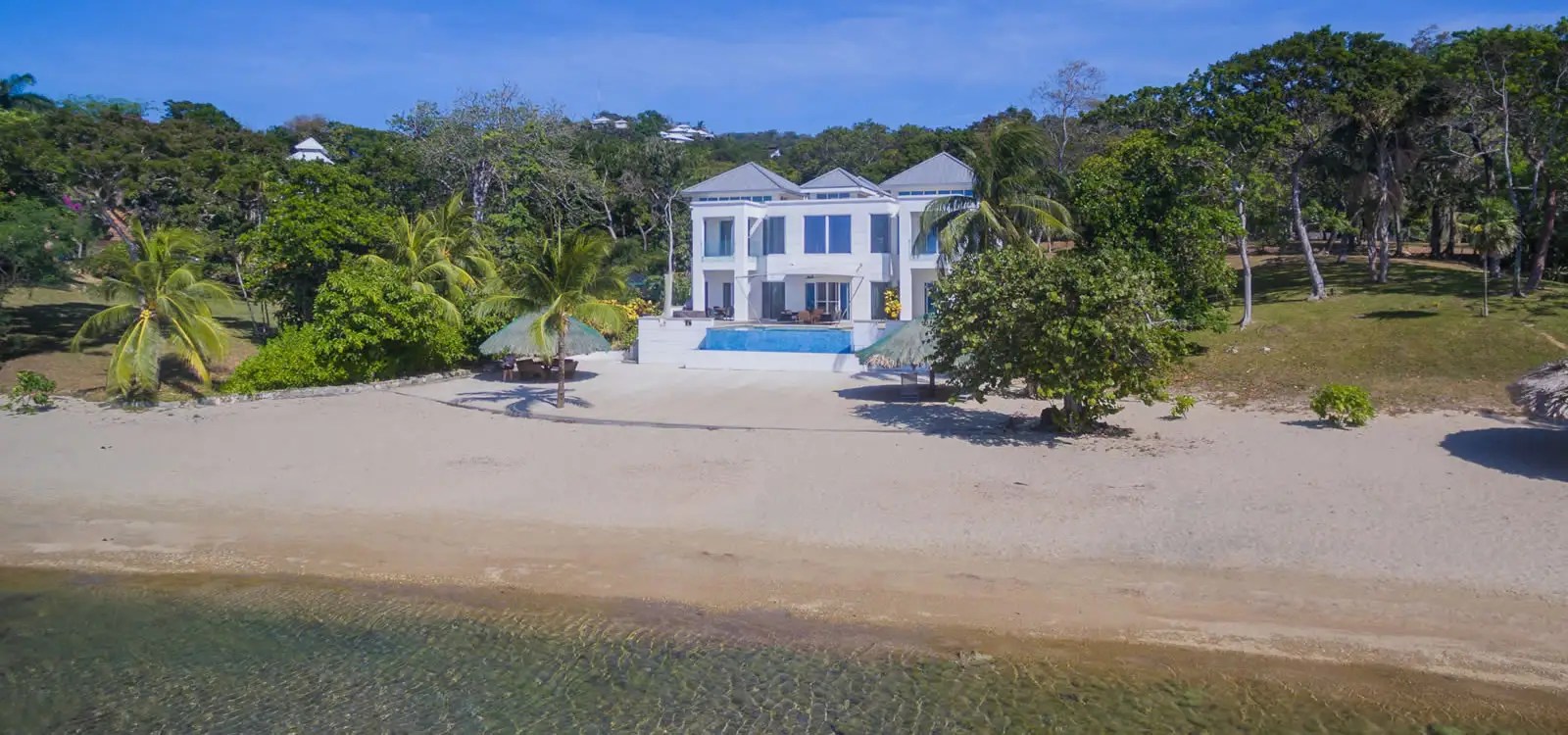 4 Bedroom Beach House for Sale, Lawson Rock, Roatan 7th Heaven Properties