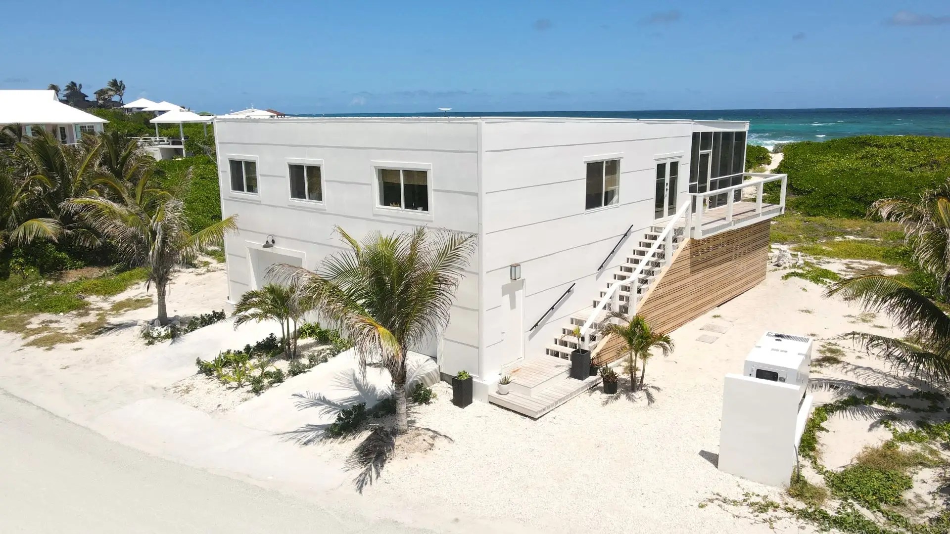 2 Bedroom Beach House for Sale, White Sound, Elbow Cay, Abaco, Bahamas