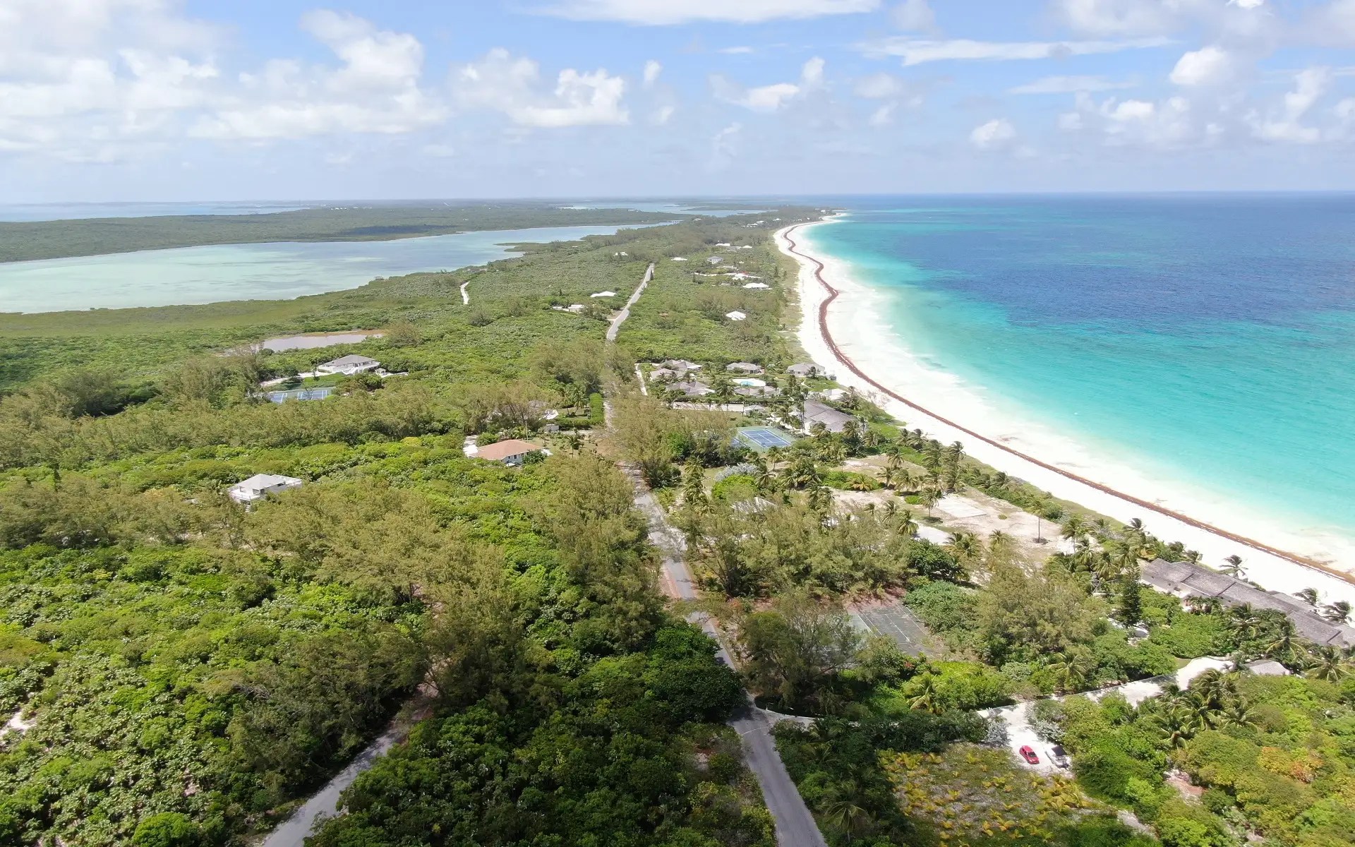 3 Bedroom Beachfront Home for Sale, Windermere Island, Eleuthera