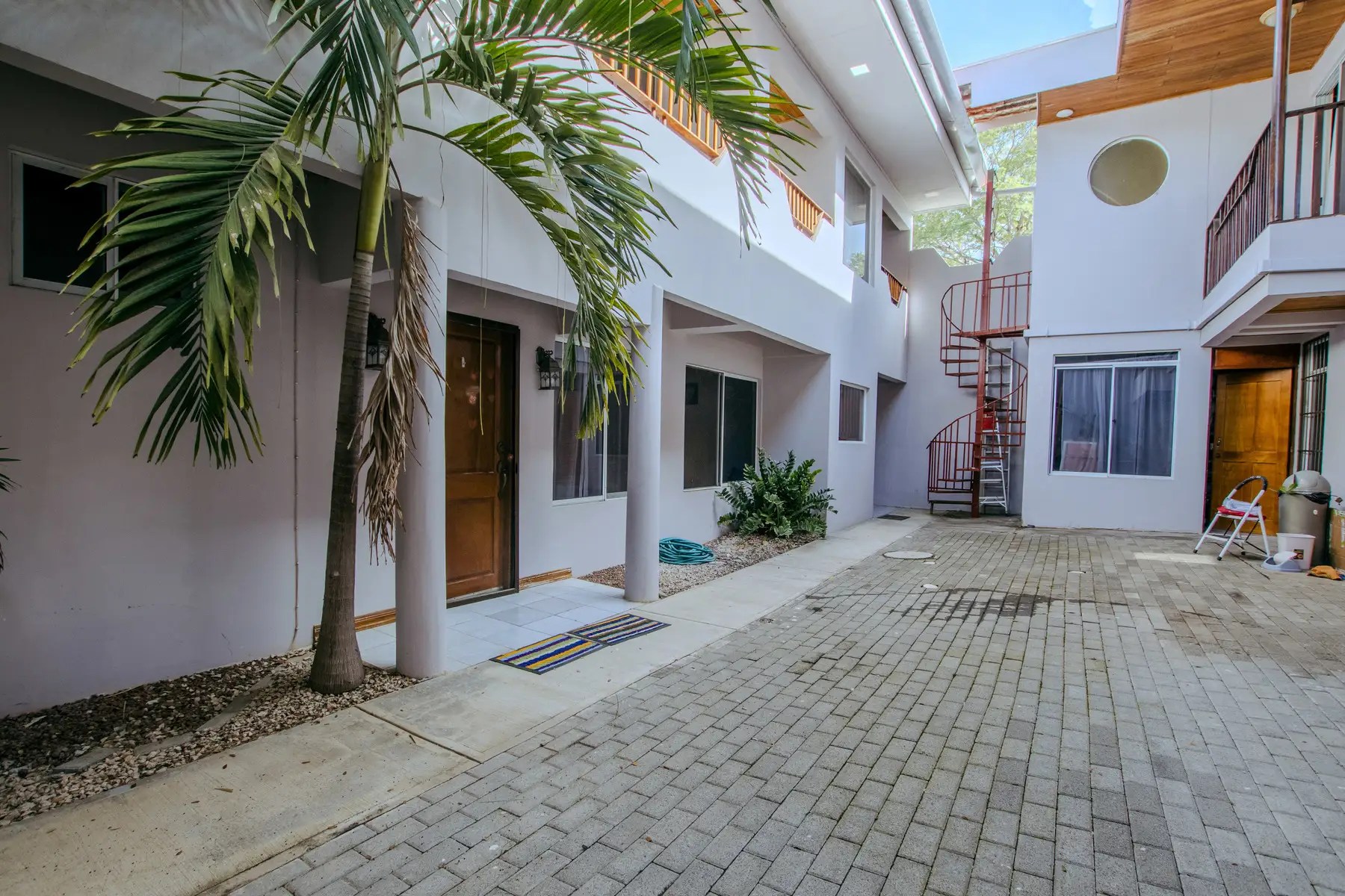 10 Bedroom Rental Property for Sale, Playas del Coco, Papagayo