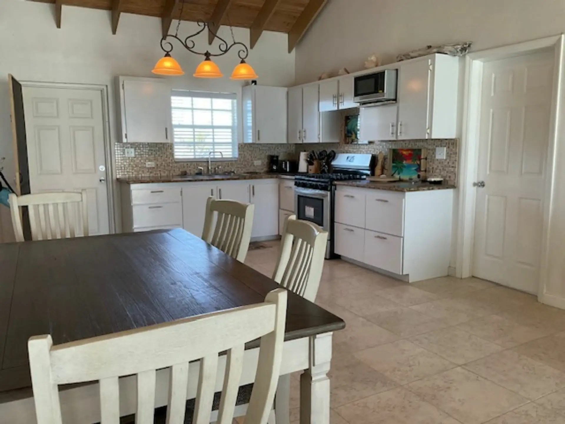 3 Bedroom Beach House for Sale, Morrisville, Long Island, Bahamas 7th