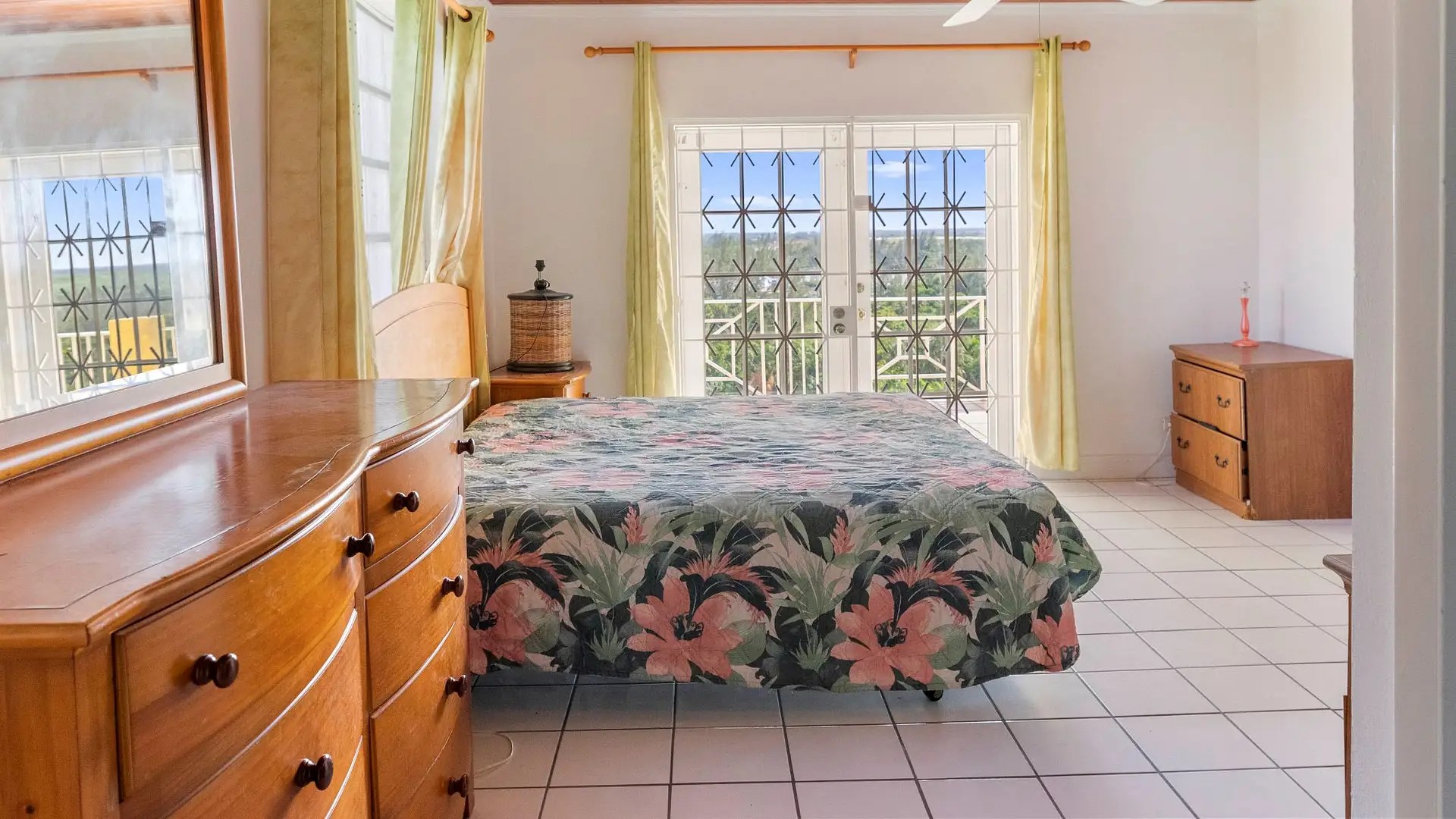 3 Bedroom House for Sale, Hilltop Road, New Providence, Bahamas 7th