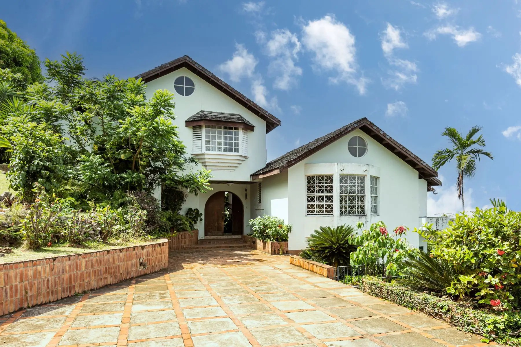 5 Bedroom Home for Sale, Hill Road, Norbrook Heights, Kingston, Jamaica