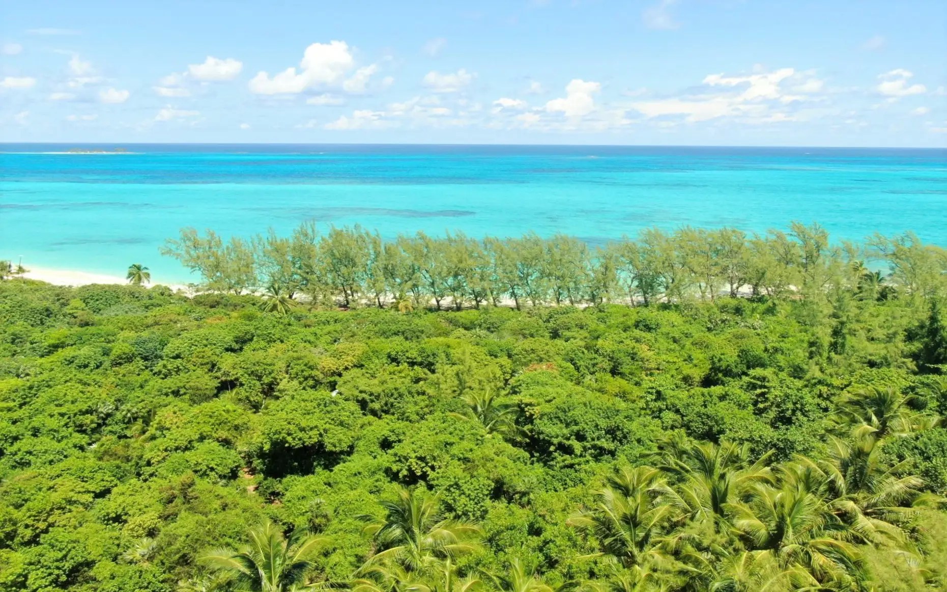 0.46 Acre Beachfront Lot for Sale, Rose Island, Bahamas 7th Heaven