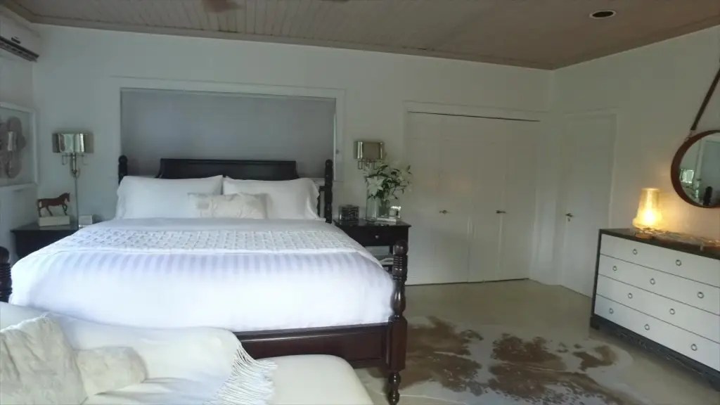3 Bedroom Luxury Beach House for Sale, Spanish Wells, Eleuthera