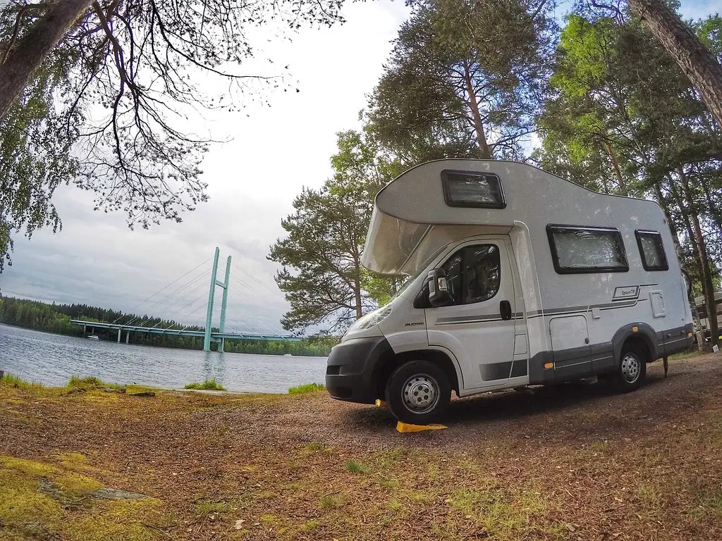 Homemade RV Leveling Blocks and More Fulltime Families