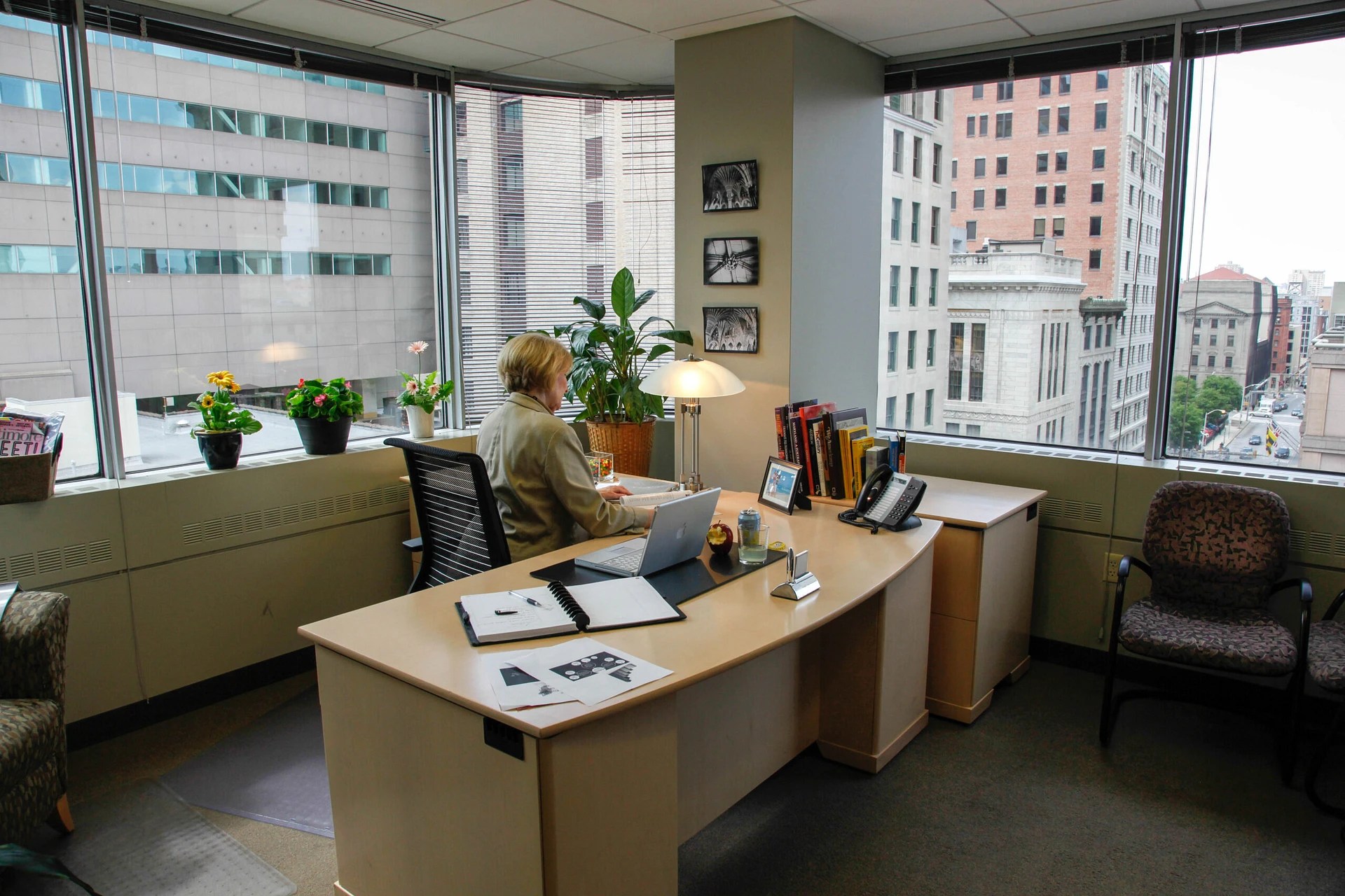 Workspace for rent near me Officense Instant Business Office