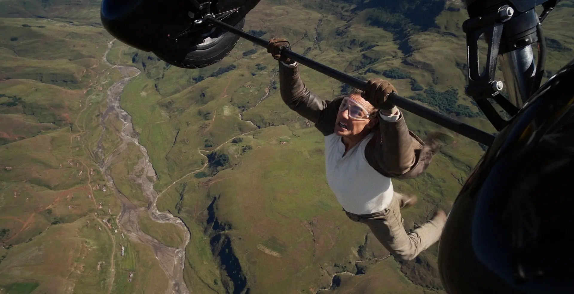 Mission Impossible The Final Reckoning Hanging Off A Plane BTS