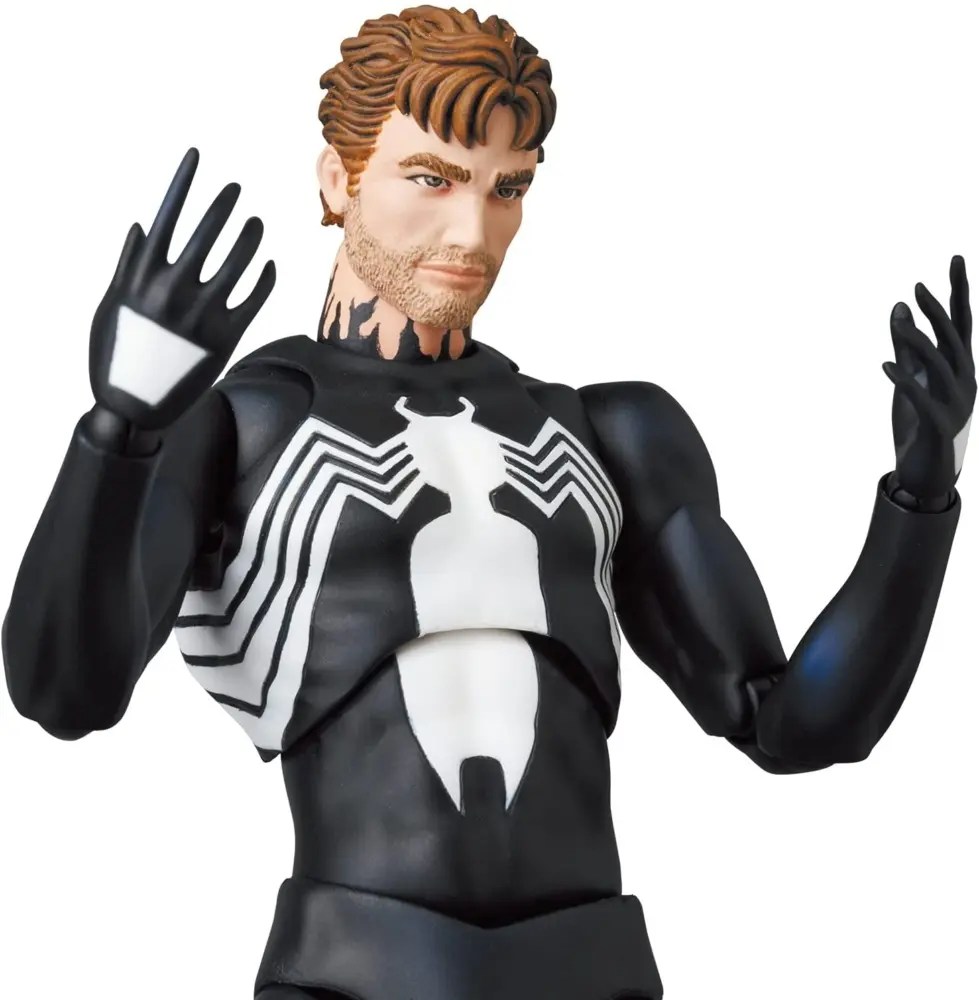 Symbiote SpiderMan Return with New MAFEX Marvel Comics Figure