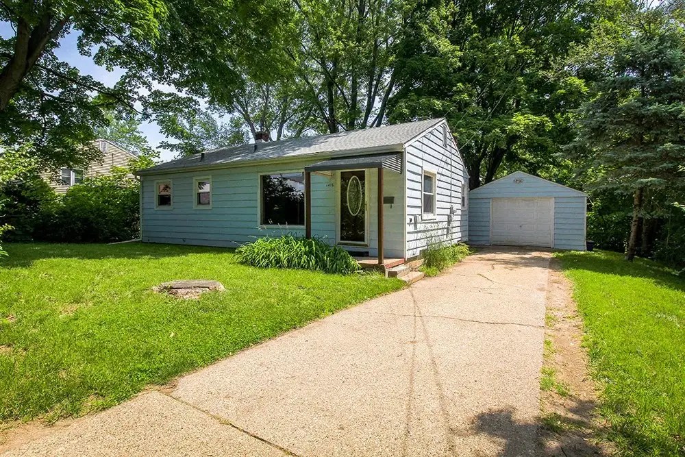 1416 Trimble Avenue, Kalamazoo, MI 49048 Zac Folsom Group eXp Realty