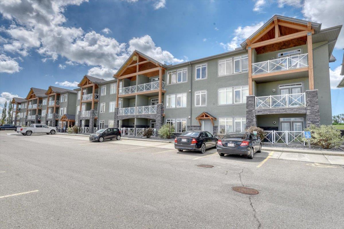 , Strathmore, AB T1P 0C3 MLS Houseful