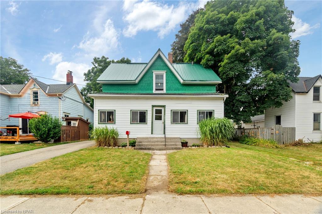 107 Bruce St E, Goderich, ON N7A 1S8 MLS 40618134 Houseful