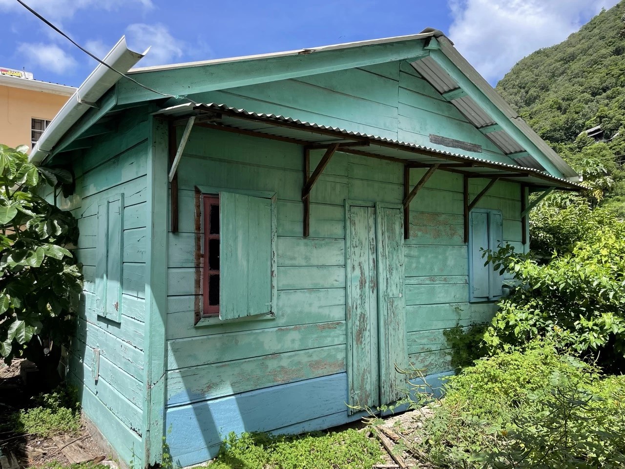 Soufriere Fixer Upper Houses For Sale St Lucia