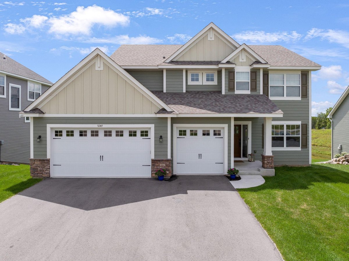 9247 LOWER 6TH STREET N, LAKE ELMO, MN 55042 Ryan Bretzel Twin