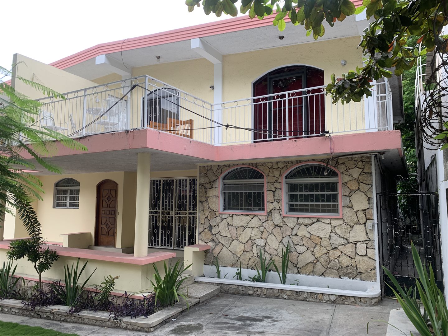 Pelerin 3, Route de Kenscoff 61, PortauPrince, Pétionville, Pèlerin