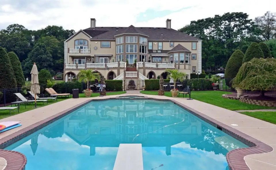 3.4 Million Home In NJ Homes of the Rich