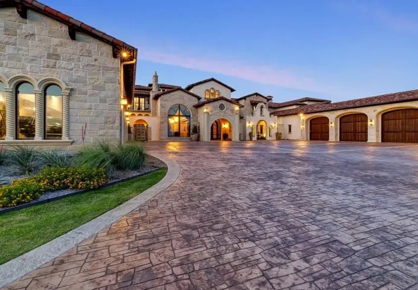 Incredible 19,000 Square Foot Mansion In Aledo, Texas Homes of the Rich