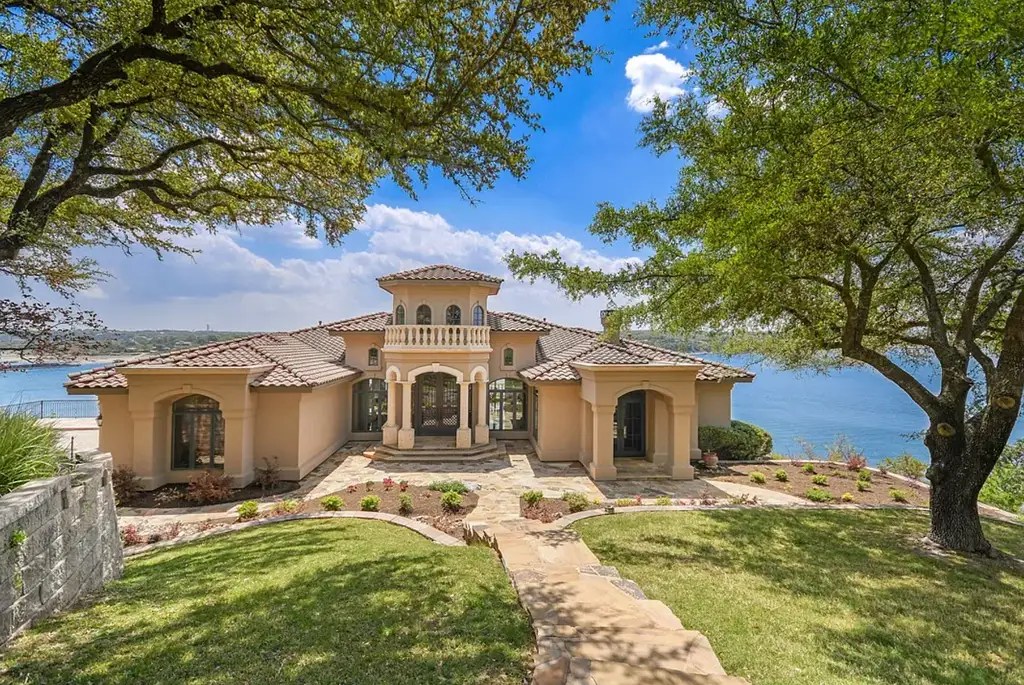 7.8 Million Lakefront Home In Lago Vista, Texas (PHOTOS)