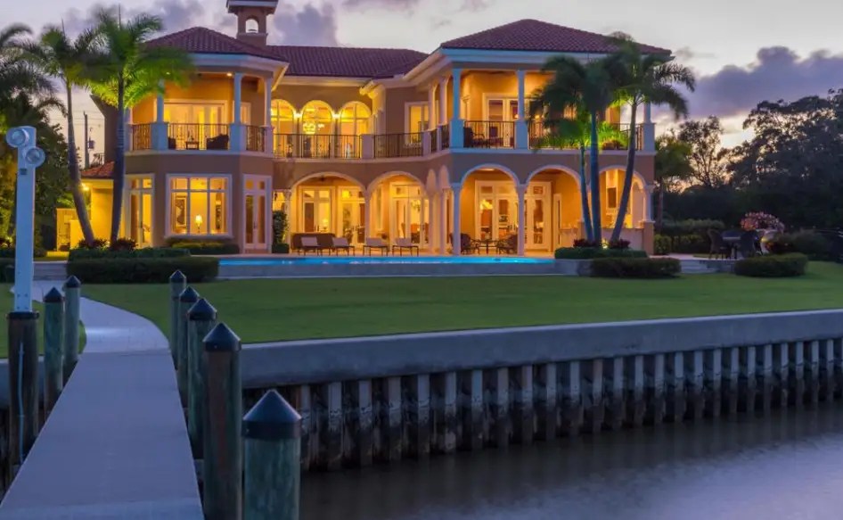7.5 Million Waterfront Mansion In Palm Beach Gardens, FL Homes of
