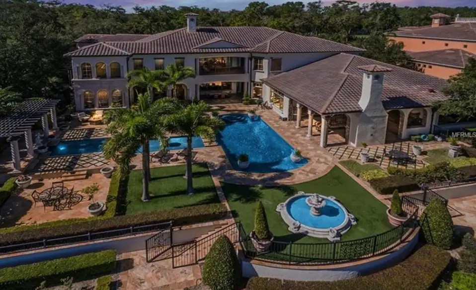 13,000 Square Foot Lakefront Mansion In Longwood, Florida Homes of
