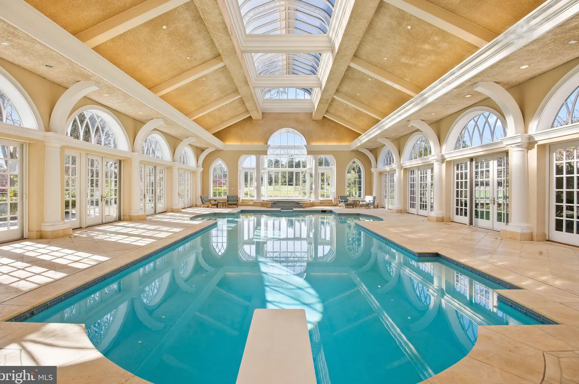 Grand 17 Acre Estate In Great Falls, Virginia (PHOTOS)