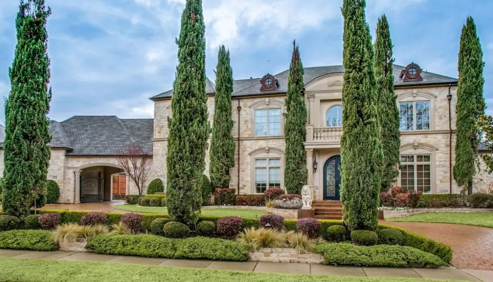 Brick & Stone Home In Plano, Texas Homes of the Rich
