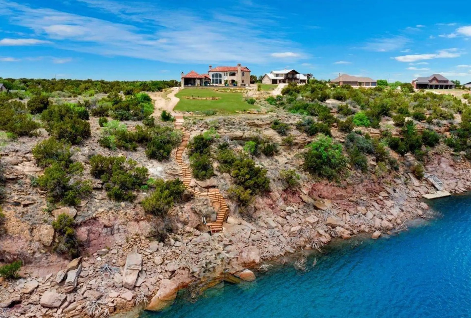 3 Million Lakefront Home In Justiceburg, Texas (PHOTOS)