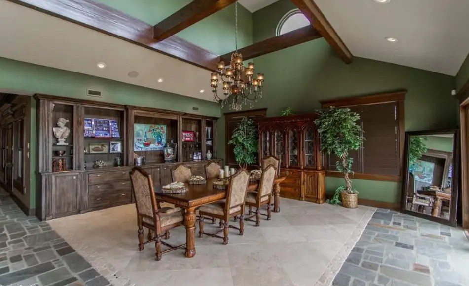 2.5 Million Riverfront Home In Conway, Arkansas Homes of the Rich