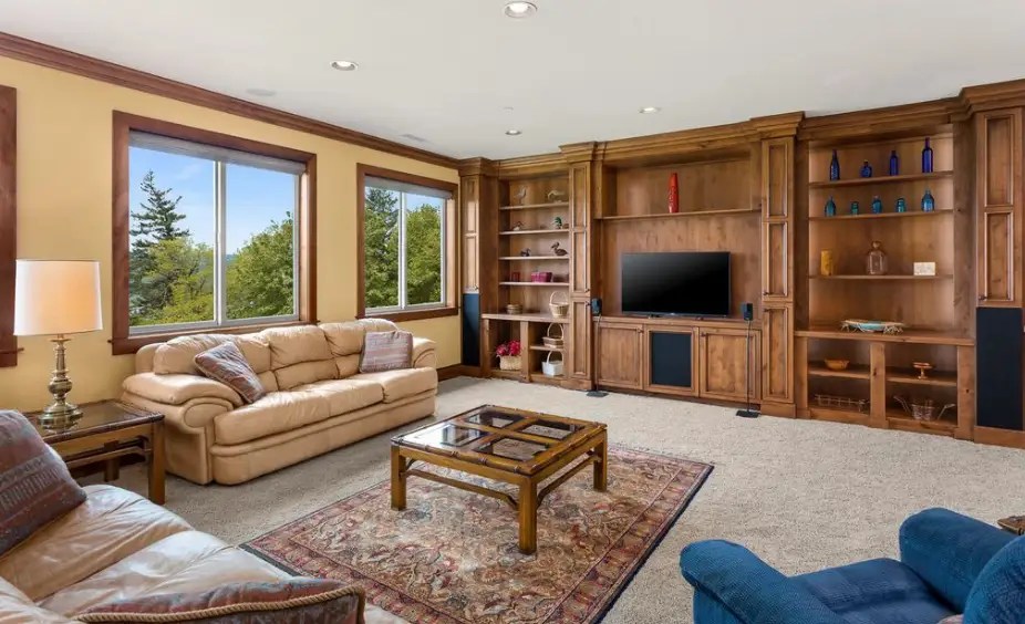 1.85 Million Home On 7 Acres In Corbett, Oregon Homes of the Rich