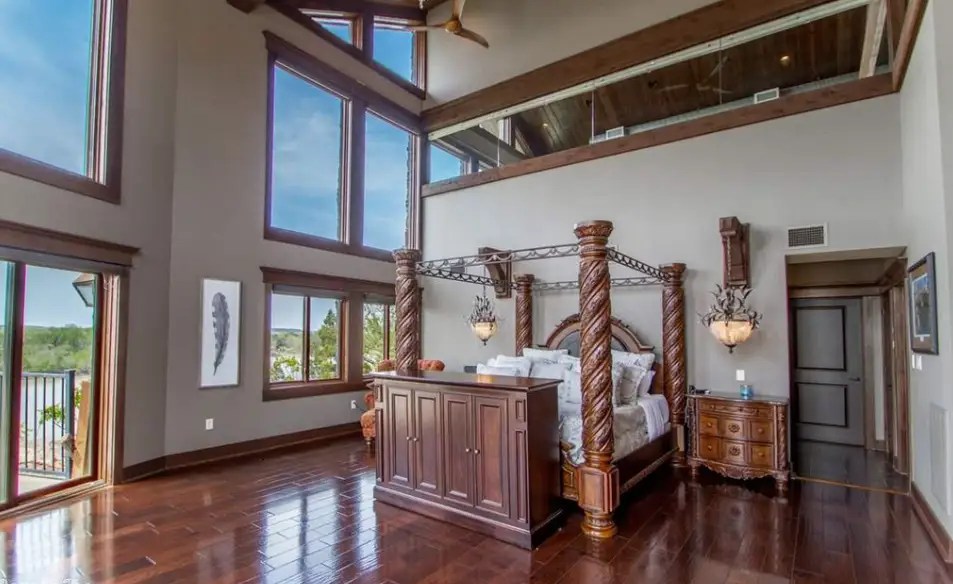 2.5 Million Riverfront Home In Conway, Arkansas Homes of the Rich